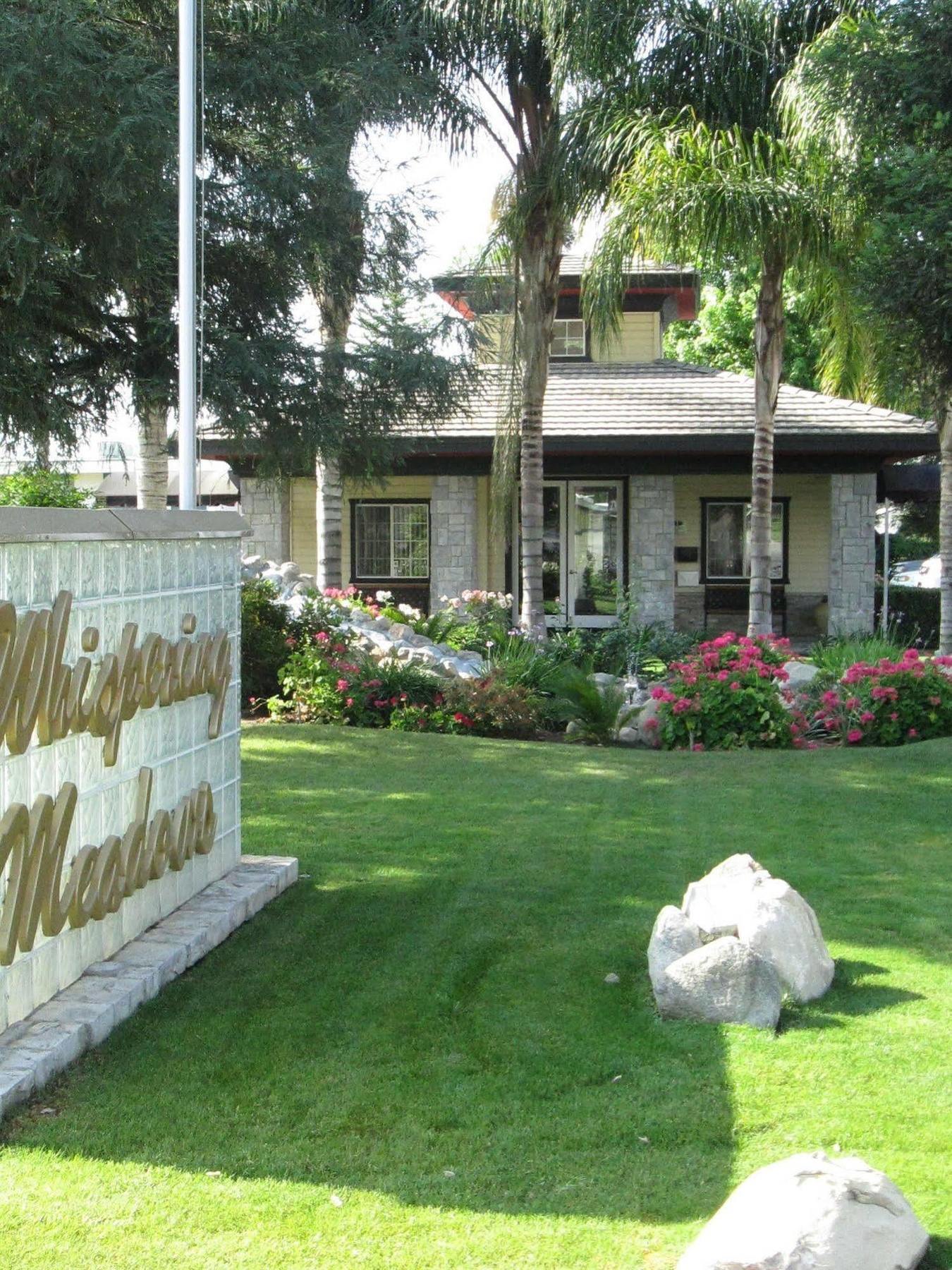 Whispering Meadows Apartments Bakersfield Exterior foto